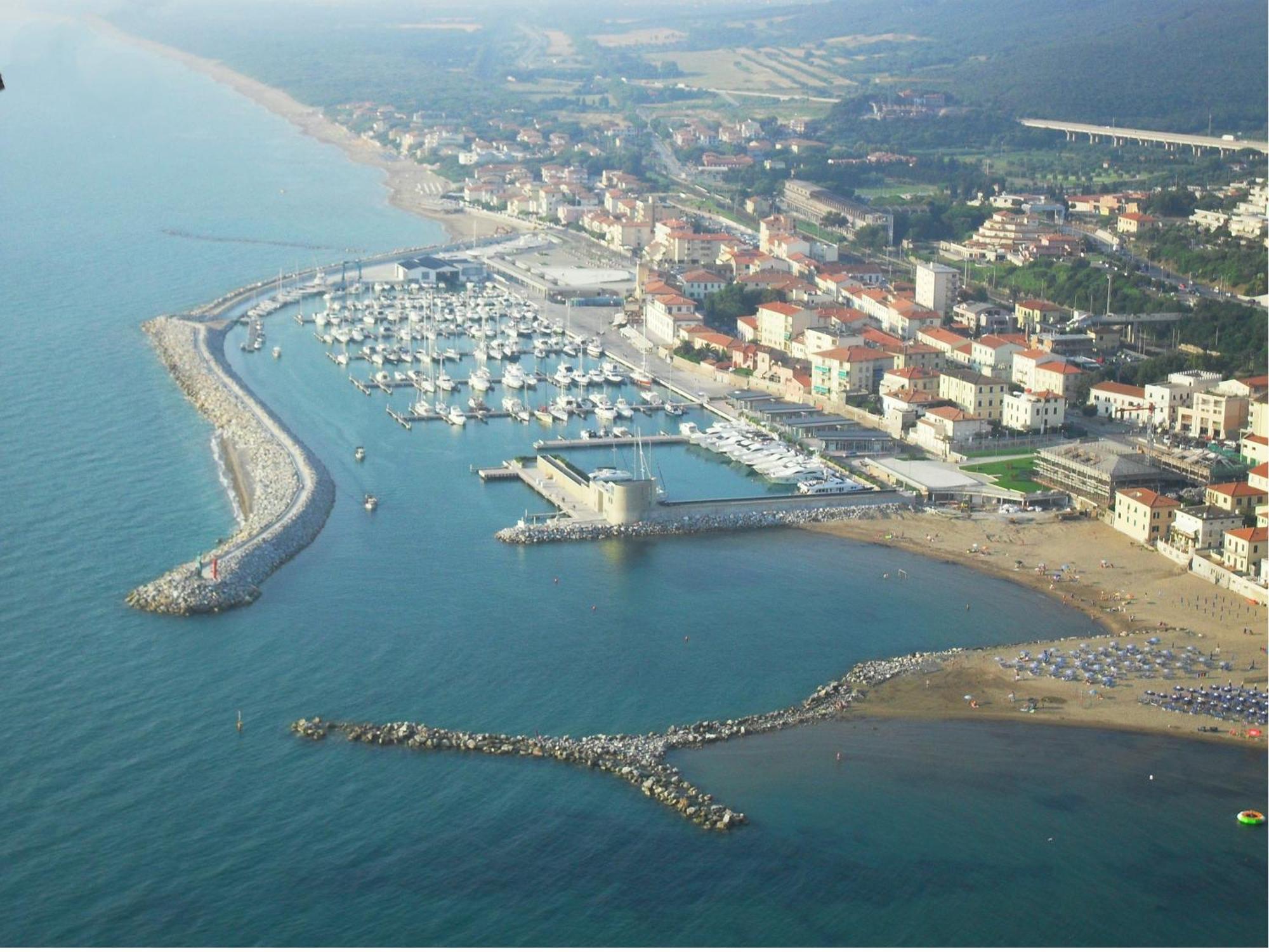 I Papaveri Apartments di Eusebi Franca San Vincenzo Bagian luar foto