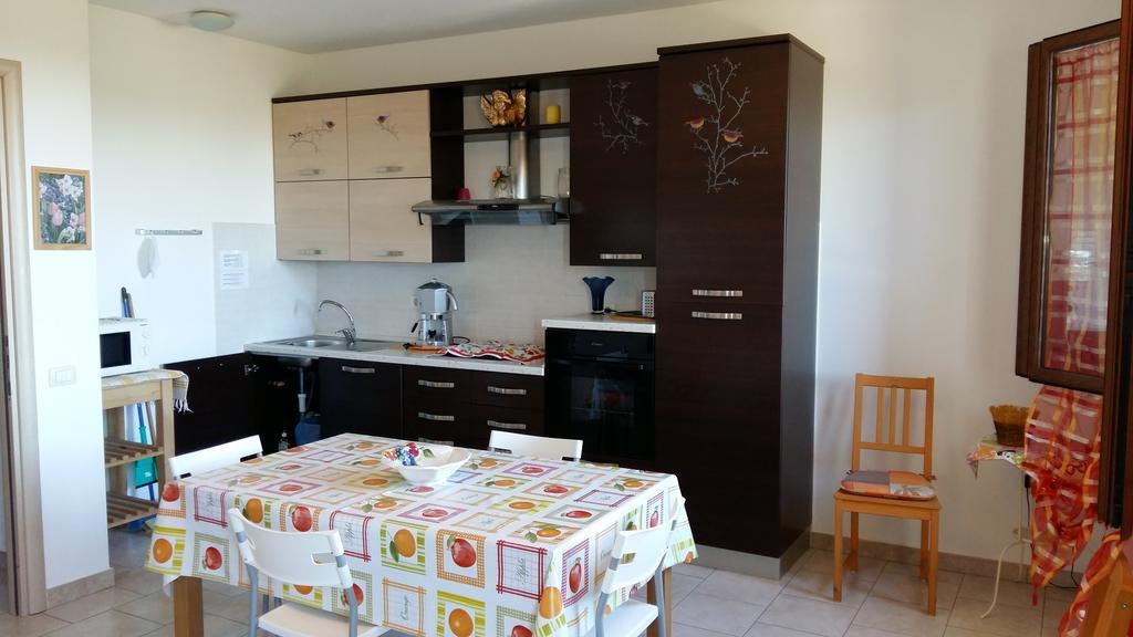 I Papaveri Apartments di Eusebi Franca San Vincenzo Ruang foto