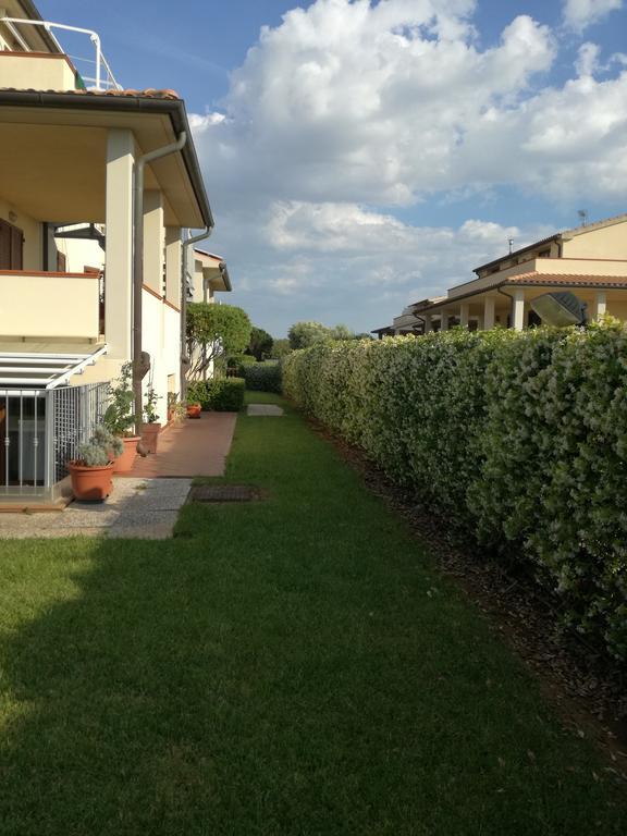 I Papaveri Apartments di Eusebi Franca San Vincenzo Bagian luar foto
